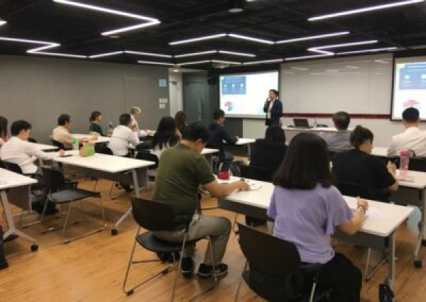 「打進大灣區龐大市場」課程 網上營銷、網店建立、資助基金申請竅門 (2019年6月19 日 -  7月10日)